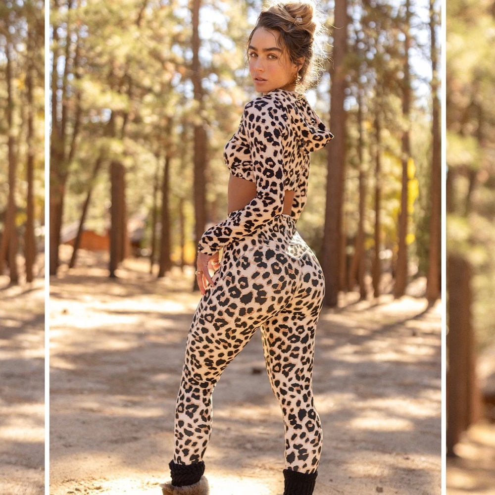 Sommer Ray Shop Cheetah Print Leggings, S